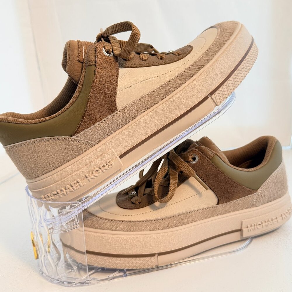 Michael Kors Women's Aurora Lace-Up Sneakers in Driftwood - Size 9-Like New - Picture 2 of 11
